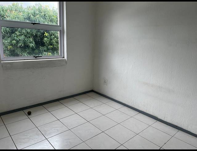 1 BEDROOM APARTMENT RENTED IN ESSENWOOD